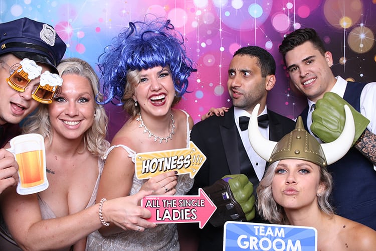 You are currently viewing Why You Should Have A Photo Booth At Your Wedding In 2020