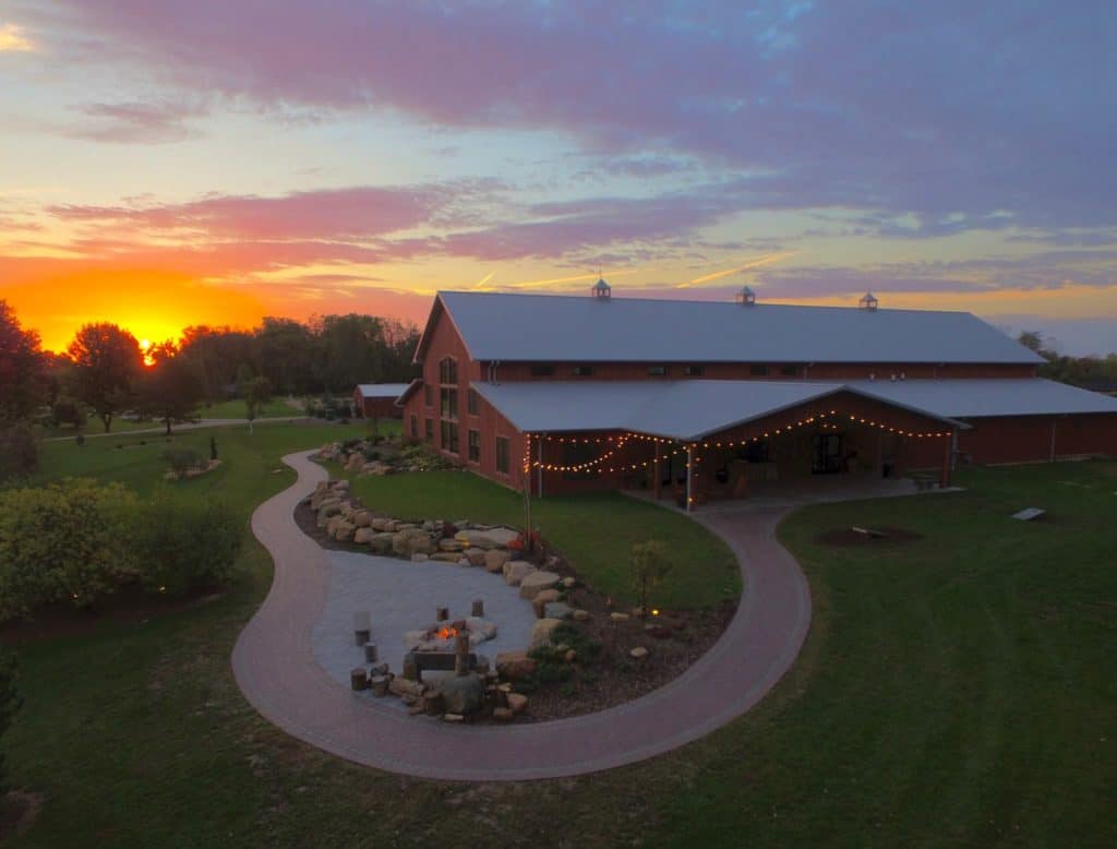 Chicago Rustic Barn Wedding Venue