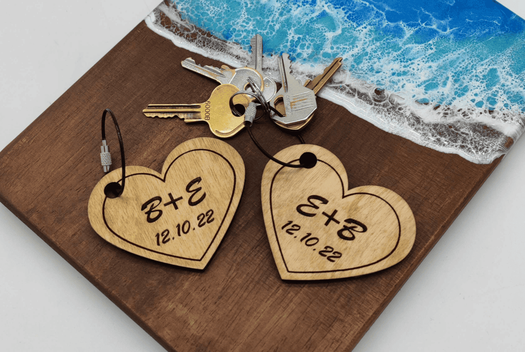 Wooden Little Thoughtful Gifts For Your Guests