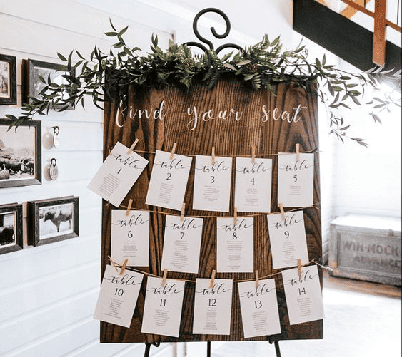 Place a Wooden Rustic Seating Plan